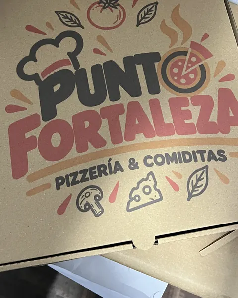 Caja de pizza kraft con un logo de pizzería a color, con dibujos de tomate, hongos y queso